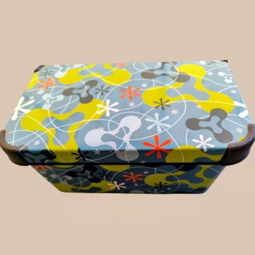 Plastic Storage Box Retro Pop Design like new, 28x18x13 cm