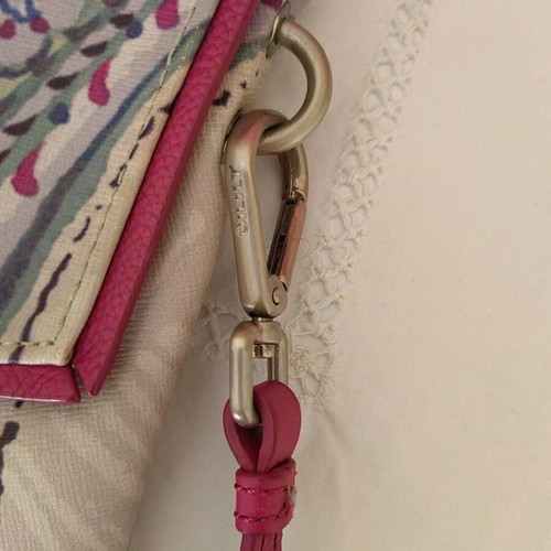 Oilily handbag with detachable strap like new, blue and pink