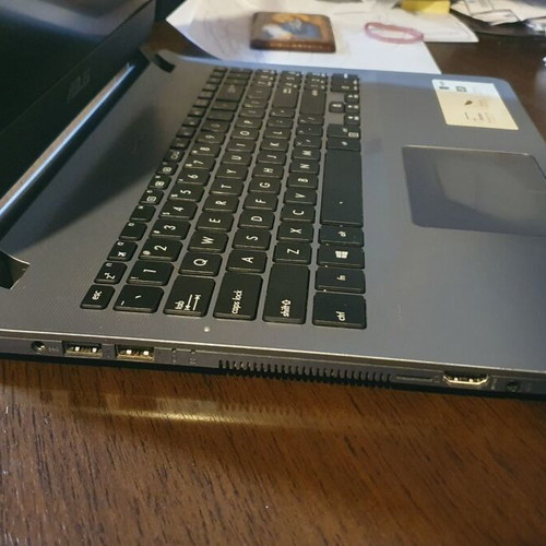 Asus Vivobook X507ua i7-8550u 16 GB RAM, 2 drives 1.25 TB like new