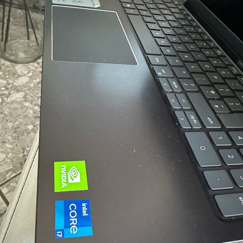 Dell Inspiron 15.6" FHD i7-1165G7 8GB 512GB SSD Windows 11 Home σαν καινούργιο