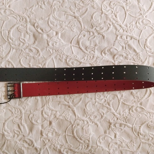 Hugo Boss women's leather belt new, triple buckle, size 90, red