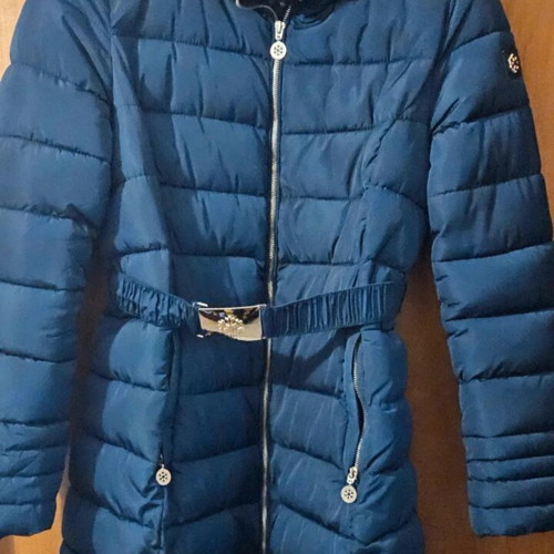 Women's blue long puffer jacket with detachable hood, like new, size medium