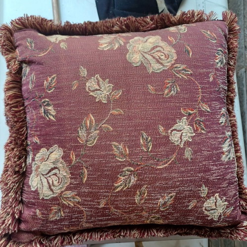 Sofa cushion like new with zipper 38x38x15 cm