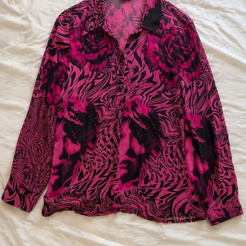 Vintage shirt M, black and pink