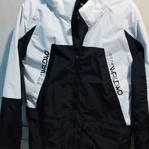 H&M Snow Jacket like new, size 11 years