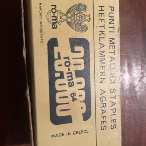 Stapler replacement staples pack