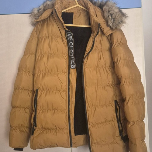 Men's mustard puffer jacket with hood like new