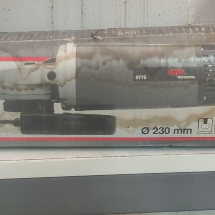 Skil 230mm 2200W Professional Angle Grinder new