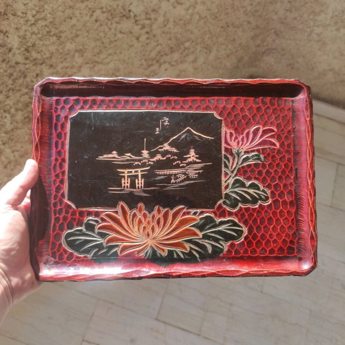 Japanese 1970s Lacquerware Carved Wooden Tray Red/Black 33x23cm like new