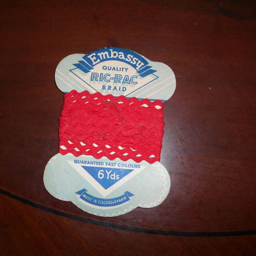 Needles and cord from Czechoslovakia used