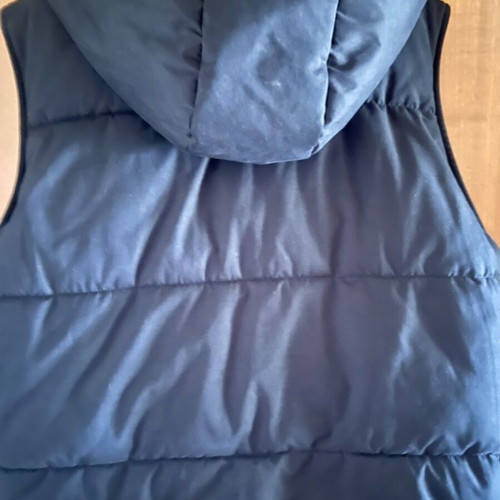 Zara men's black sleeveless vest, size M