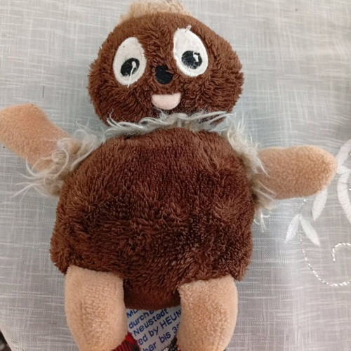 Small plush doll like new