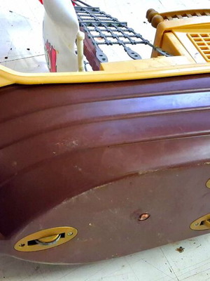Pirate ship like new