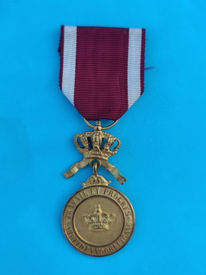 Βελγικό μετάλλιο Order of the Crown σαν καινούργιο, Gold Medal