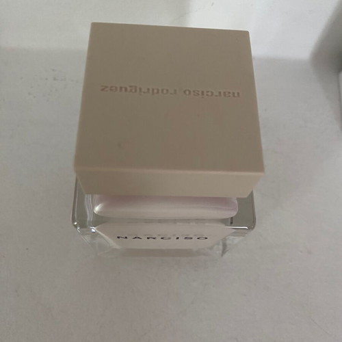 Narciso White Cube Eau de Parfum 50ml like new