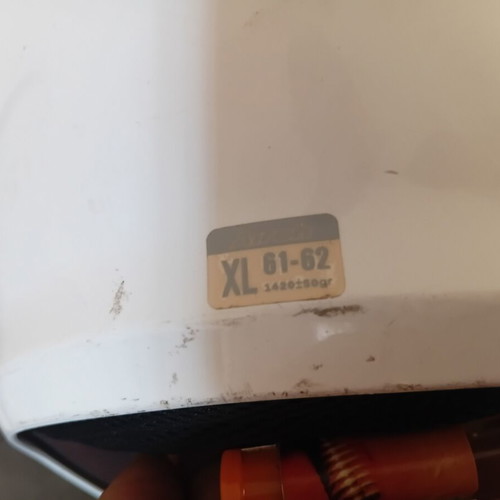 Airoh Rides helmet XL size, like new