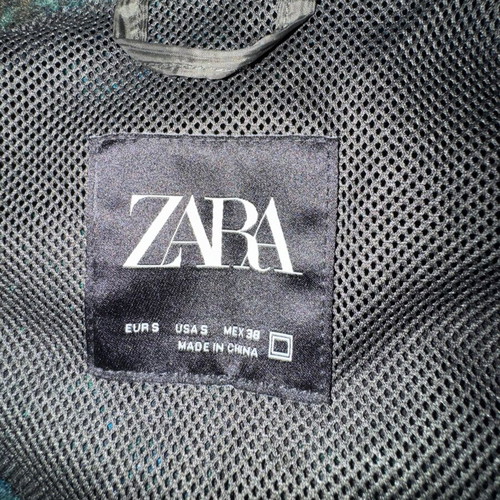 Zara thin jacket with check pattern, like new, size S