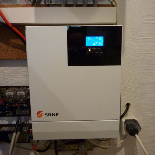 Hybrid Inverter 48V 5000W SRNE HF-5KW like new