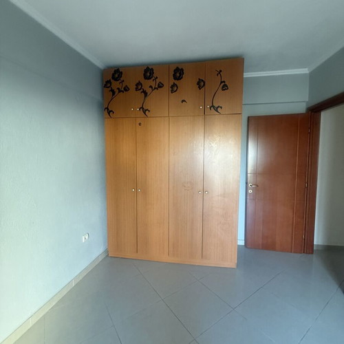 Large wooden wardrobe 2×2.80 m