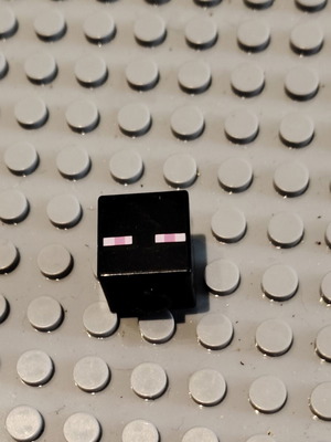 Lego Minecraft Enderman Head used, original