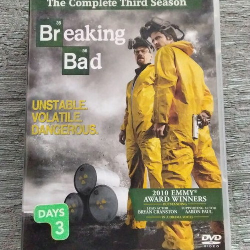 Breaking Bad seasons 1, 2, and 3 DVD set used with Greek subtitles