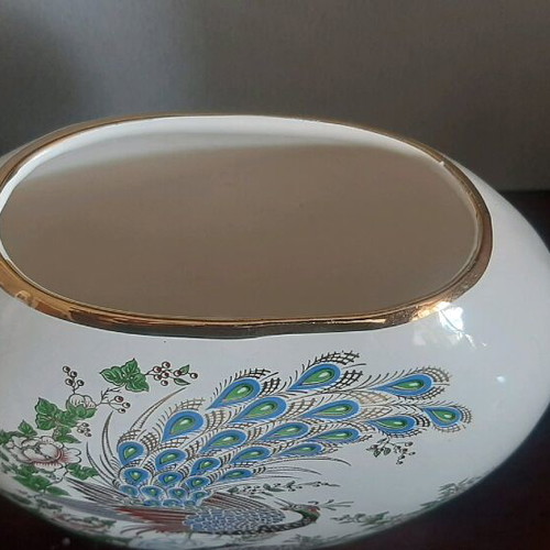 Handmade Greek vase used with 24K gold