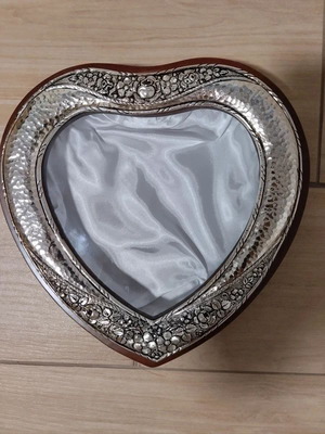 Silver Wedding Stefánothiki Heart (Silver & Natural Wood)