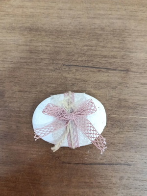 Decorative stone used, in very good condition