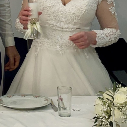 Cosmobella Milano wedding dress by Demetrios, size Medium