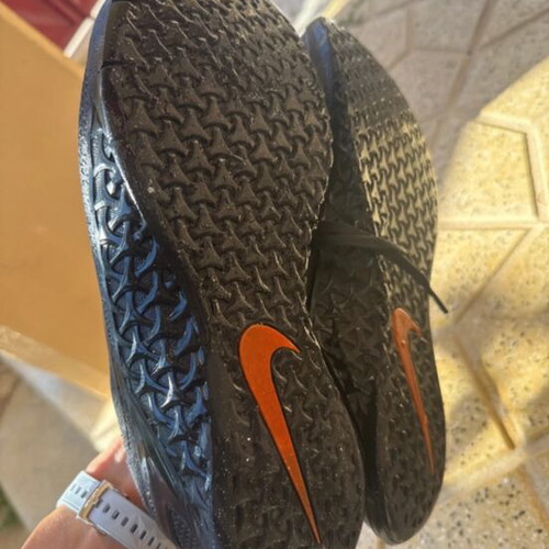 Nike Metcon 4 men's athletic shoes, black, size 44