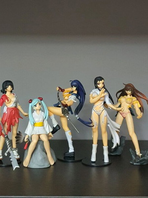 Manga figures used, pack of 5 from Ikki Tousen by Bandai
