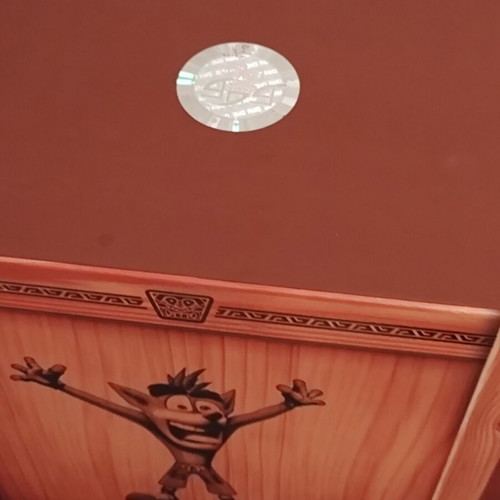 Crash Bandicoot F4F Exclusive Edition PVC 9' figure like new, boxed