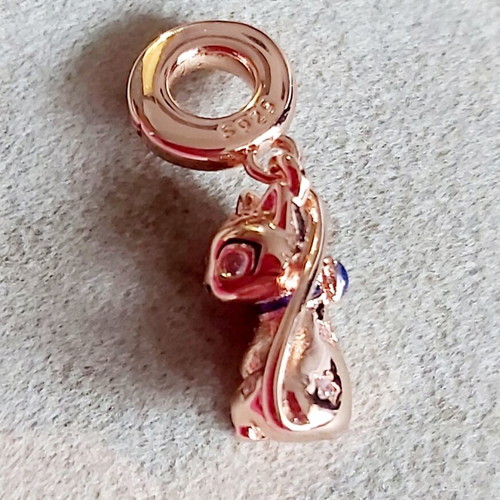 Silver talisman S925 test in pink shade.