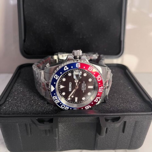 Seiko Pepsi mod automatic wristwatch, 40mm, ceramic bezel