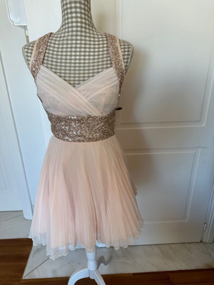 Jones and Jones αφόρετο φόρεμα με παγιέτες ροζ, μέγεθος small UK 8, καινούργιο