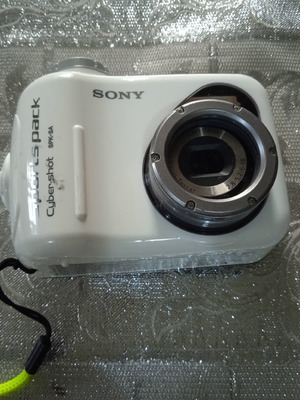 Ψηφιακή φωτογραφική μηχανή SONY.        CYBER SHOTSPORTS PACK. SPK-SA.
