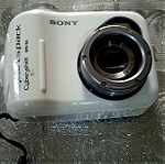  Ψηφιακή φωτογραφική μηχανή SONY.        CYBER SHOTSPORTS PACK. SPK-SA.