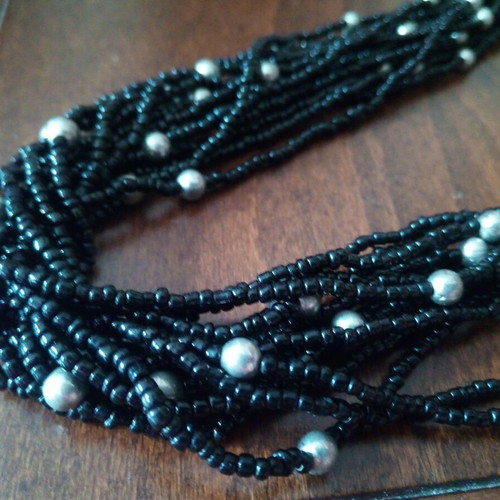 Statement bayadere layered necklace black-silver with braided glass beads strap like new