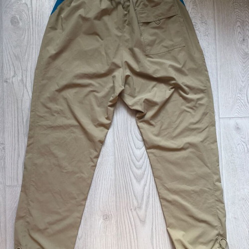 Nike Active Sweatpants Tan Size L Mens like new