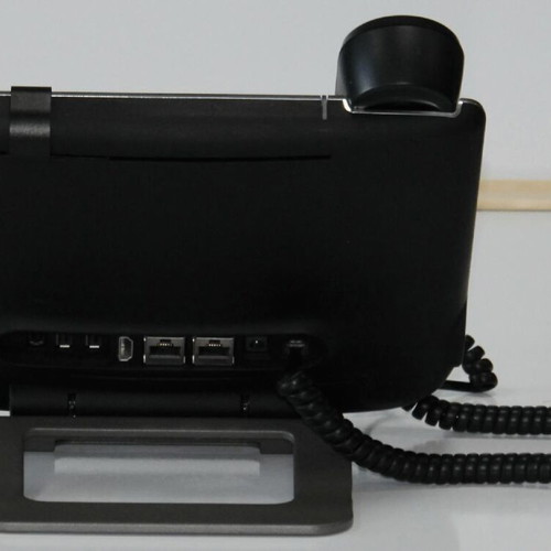 Alcatel-Lucent 8088 Smart DeskPhone restored with 7-inch touchscreen