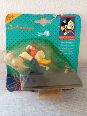 Disney Vintage Donald Duck 3D Air Freshener, deadstock