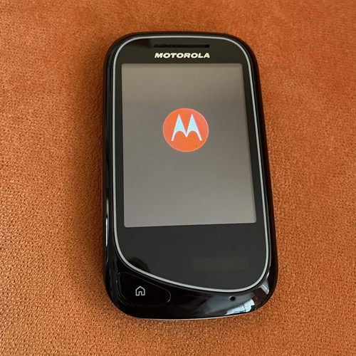 Motorola Wilder phone used, rare model with touchscreen and second clock