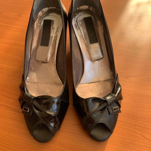 Women's leather peep toe pumps used, size 37, black