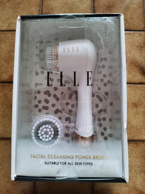 Facial Cleansing Power Brush new, suitable for all skin types