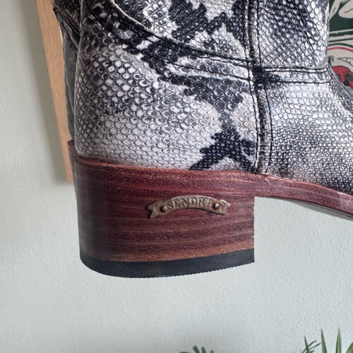 Sendra leather biker boots snake print like new size 38-39
