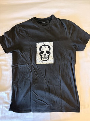 Zadig & Voltaire T-shirt medium size used, skull print, black