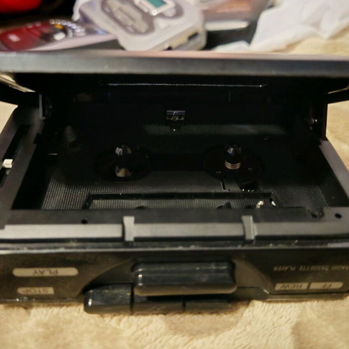 Sony Walkman wm-f2015 with defect, refurbished
