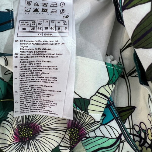 Gerry Weber skirt with tropical floral pattern