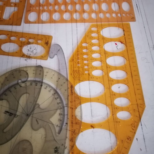 Various drawing products new, pack of 34 pieces