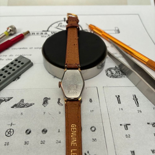 Jupiter women's watch used 1950s with leather strap gold tone